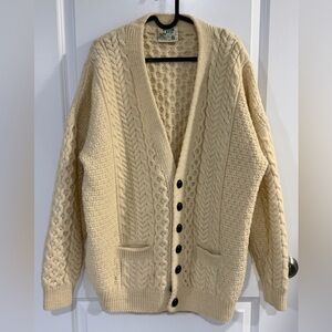 Vintage Carraig Donn Aran Wool Chunky Cream Cable Knit Button-Up Cardigan